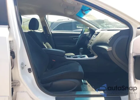 2015 Nissan Altima 2.5 S from USA, damaged, VIN 1N4AL3AP2FN918942